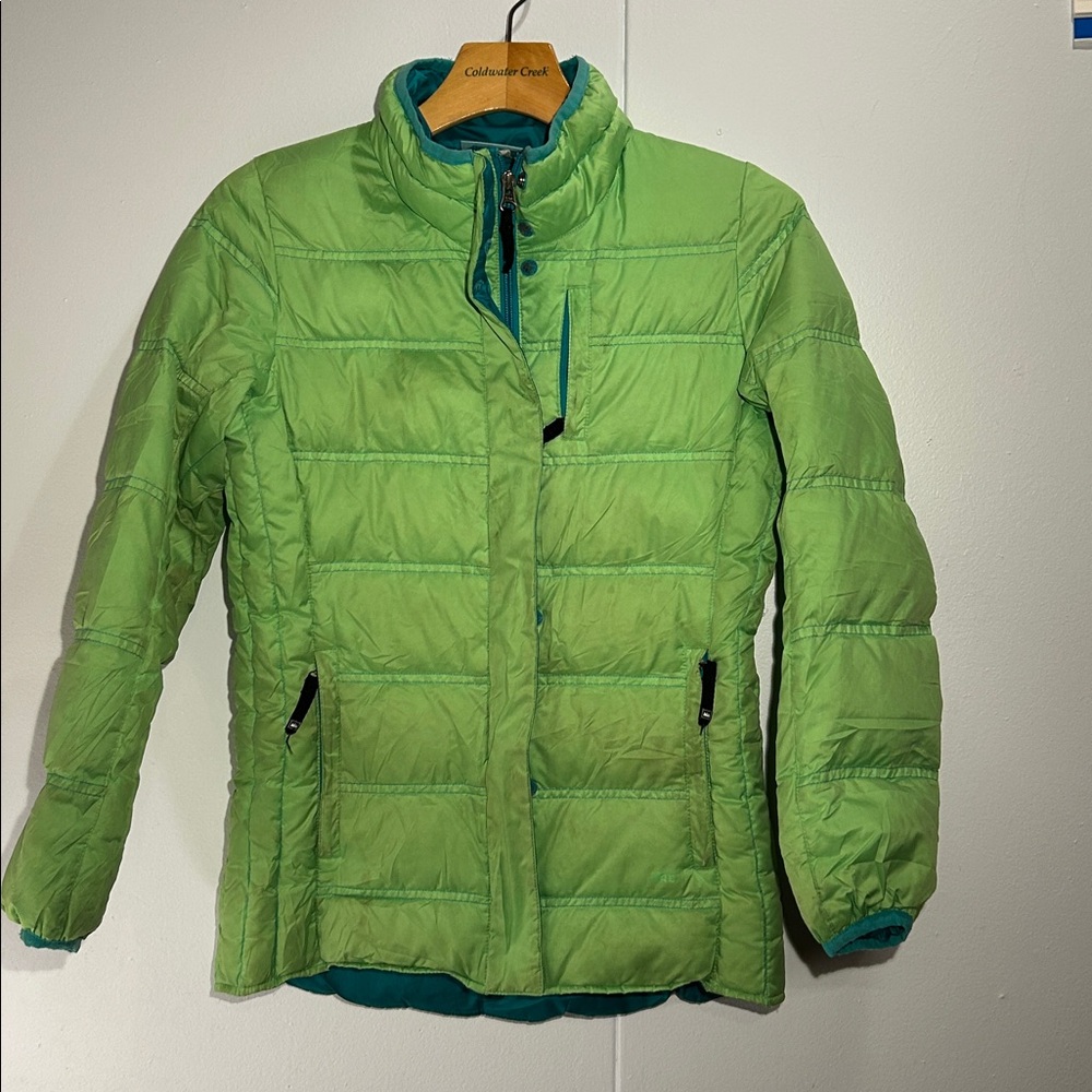 REI down jacket K00066 no size (fits size 10-12)